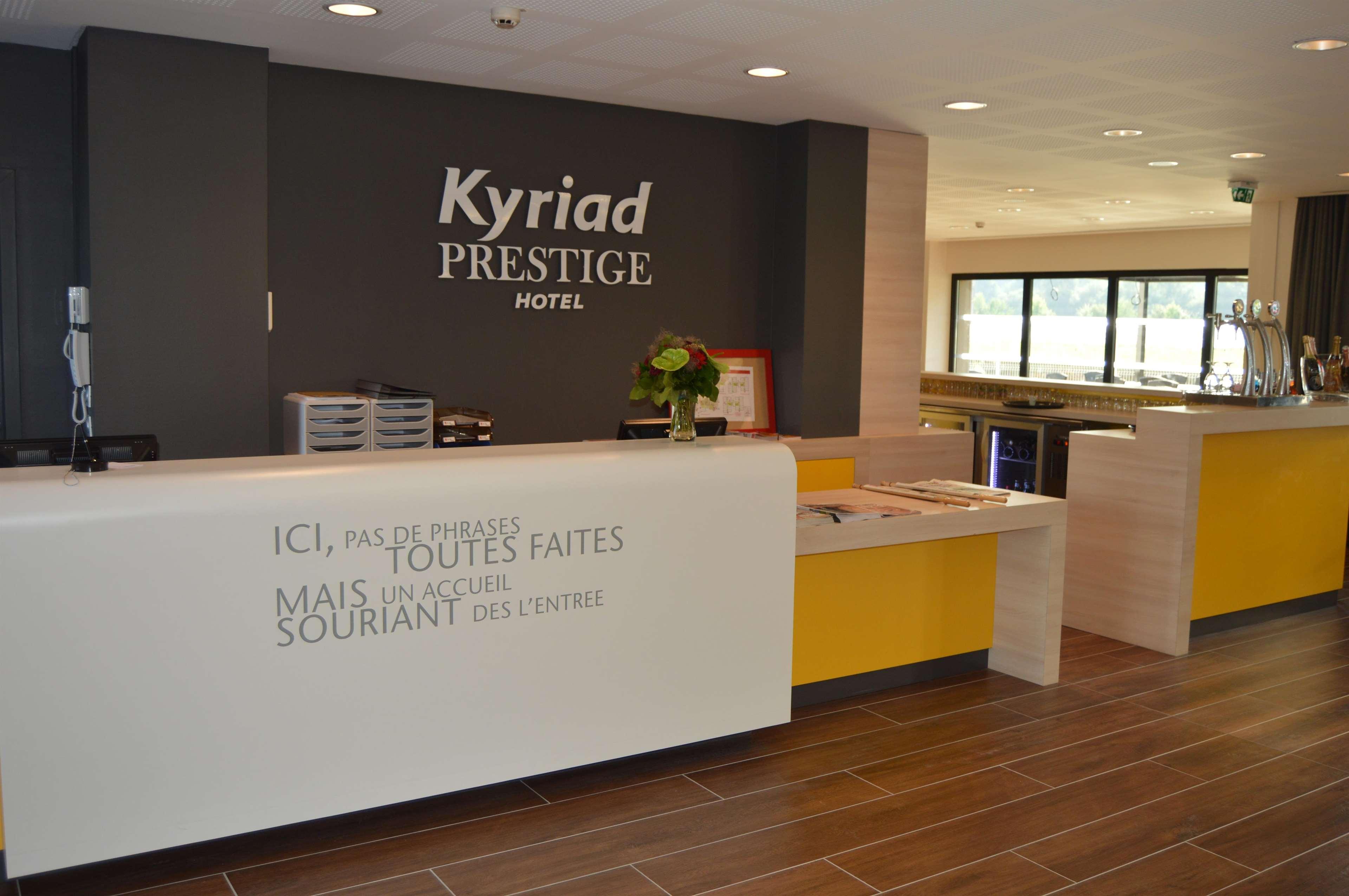 Kyriad Prestige Pau - Palais Des Sports Ngoại thất bức ảnh