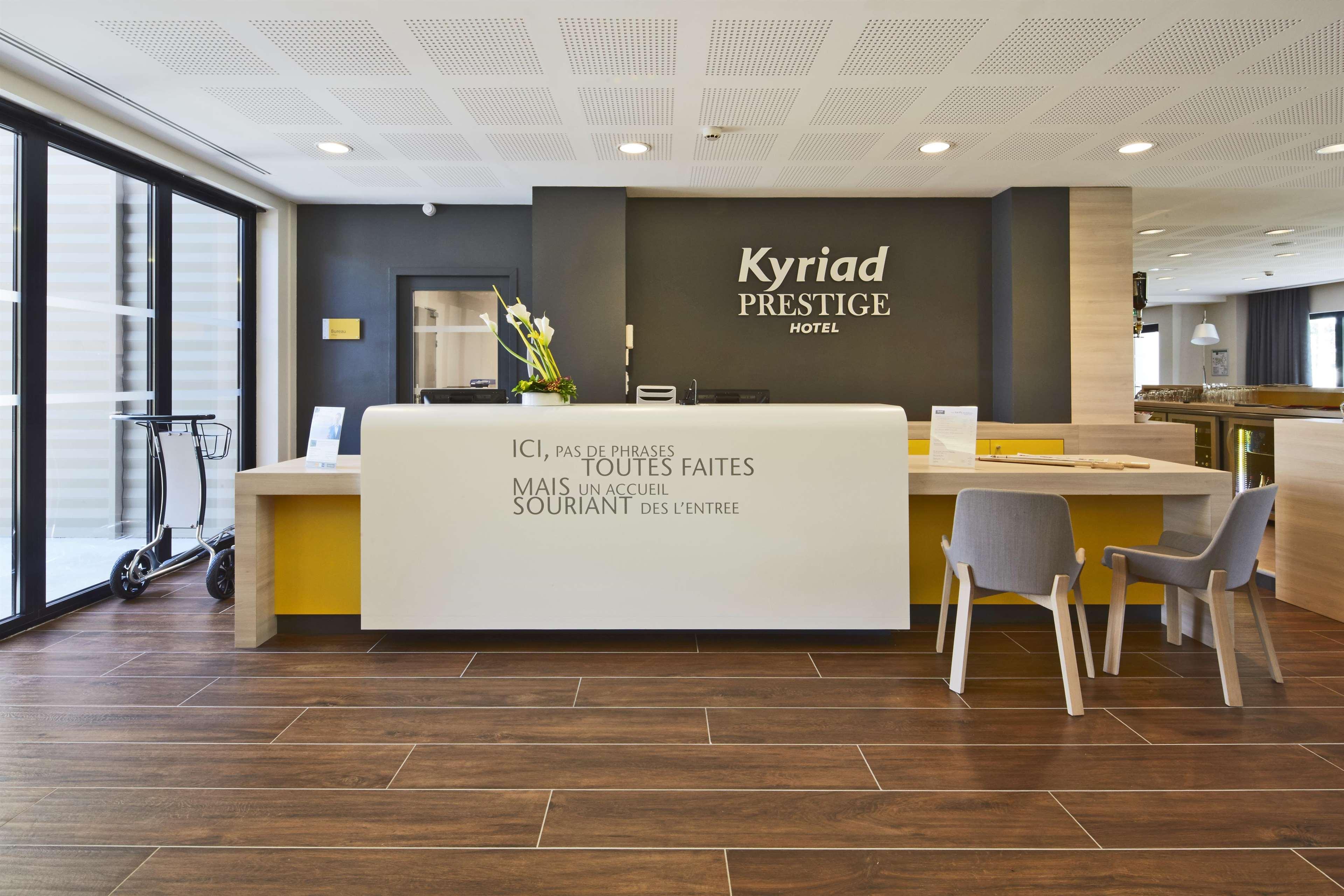 Kyriad Prestige Pau - Palais Des Sports Ngoại thất bức ảnh