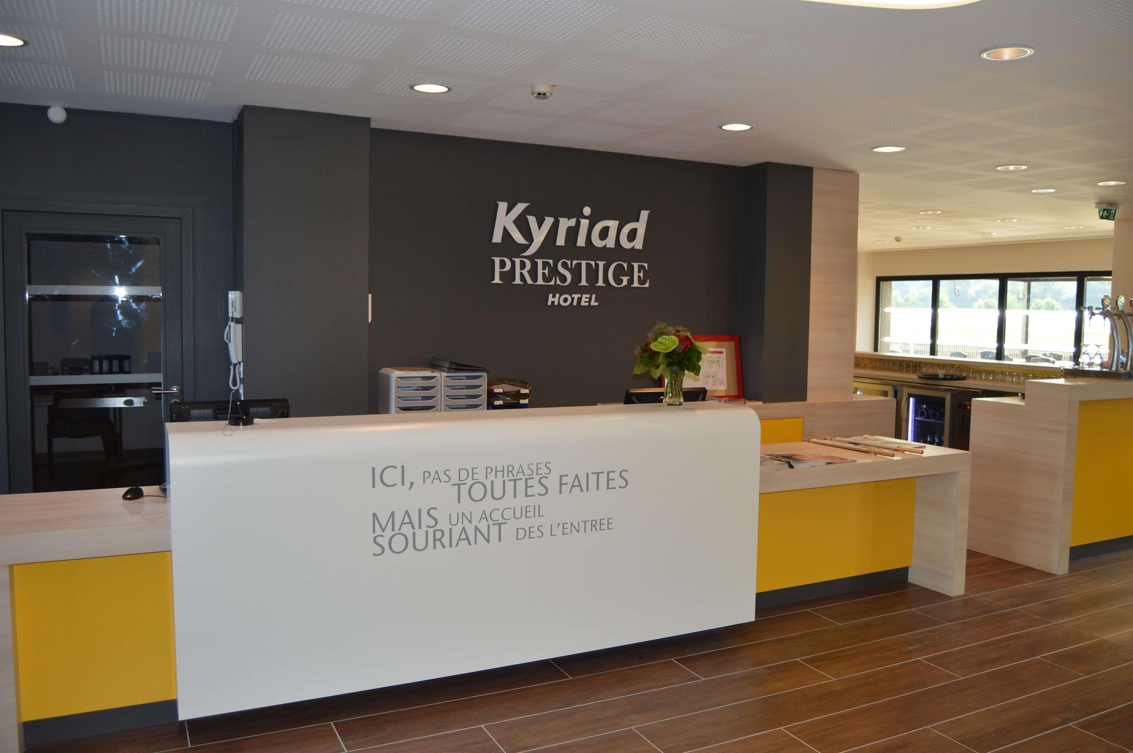 Kyriad Prestige Pau - Palais Des Sports Ngoại thất bức ảnh